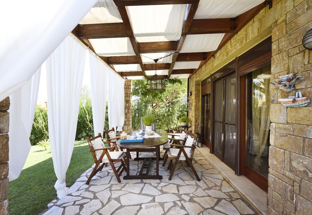 Beautiful Sani Villa Exterior foto